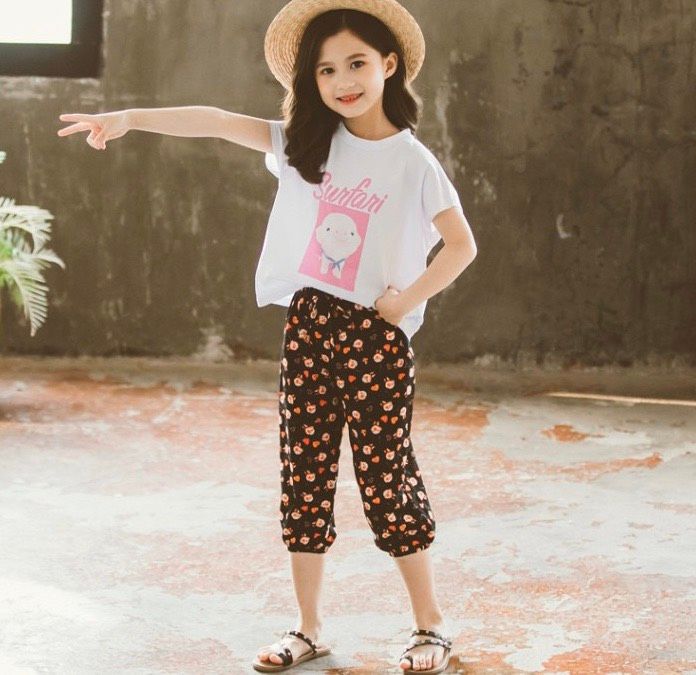 Set áo thun cotton quần lửng xinh xắn cho bé