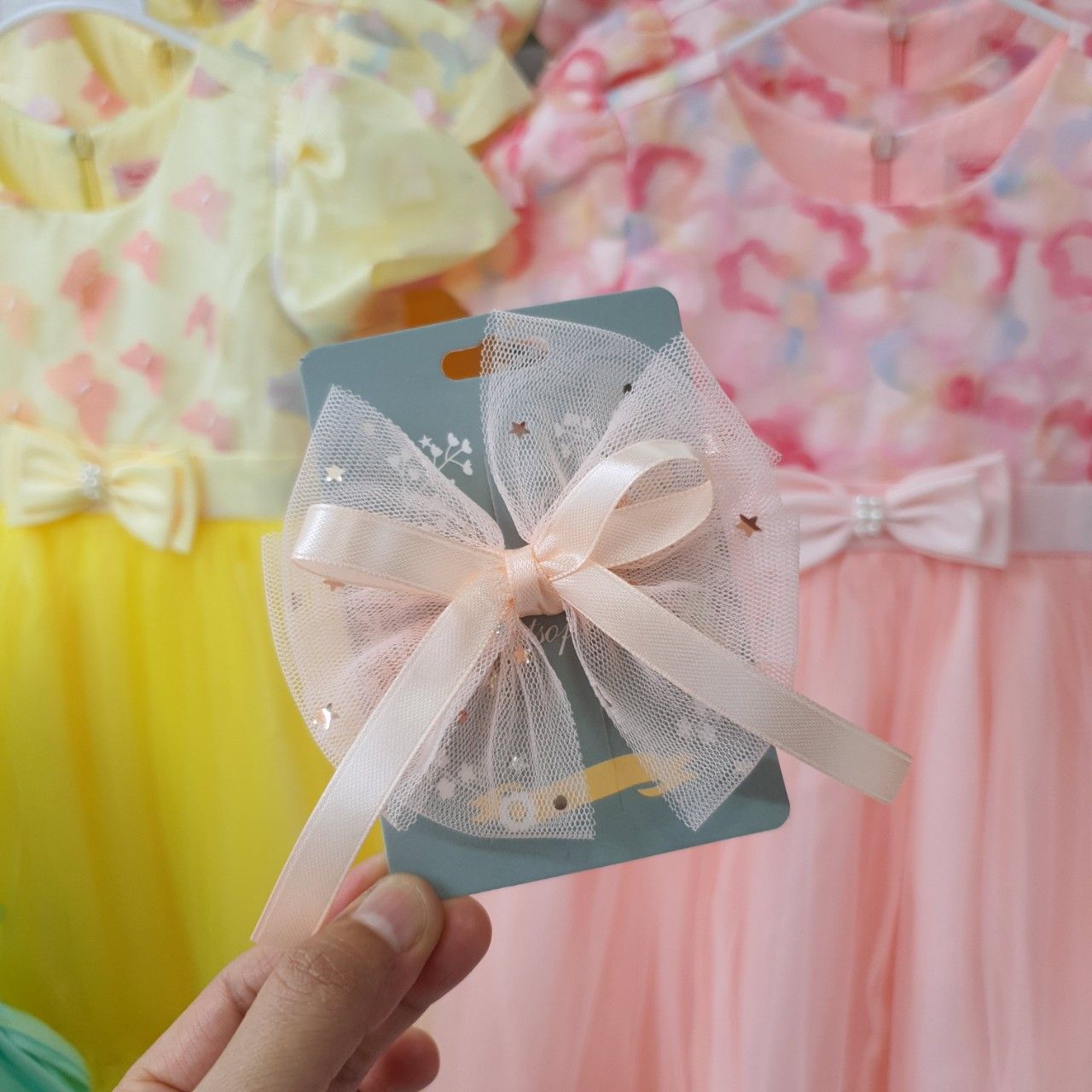 Kẹp tóc cho bé nơ lưới ngôi sao