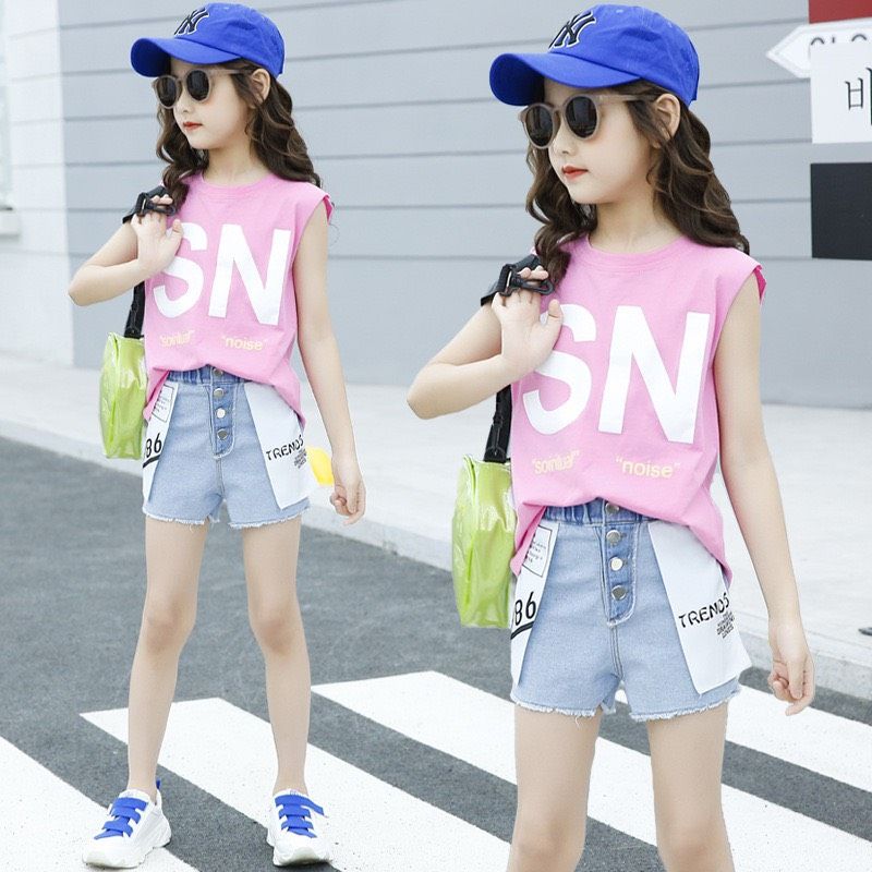 Set áo thun quần jean short bé gái