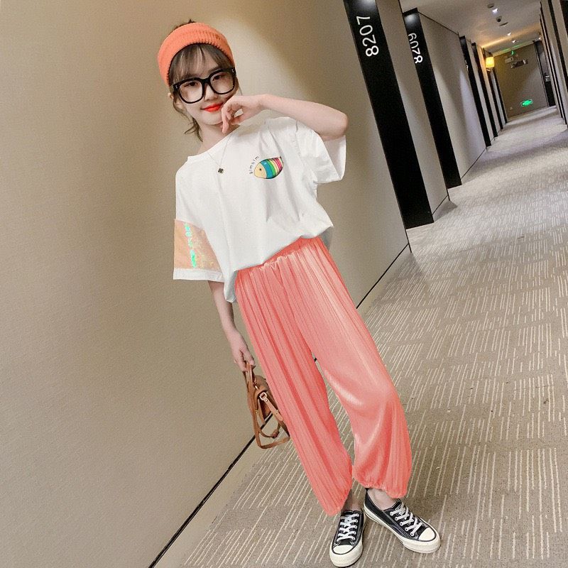 Set áo thun quần xếp ly bé gái