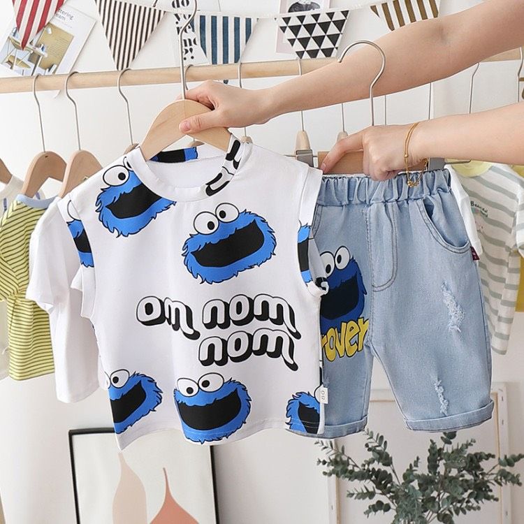 Set áo thun cọc tay quần jean lửng