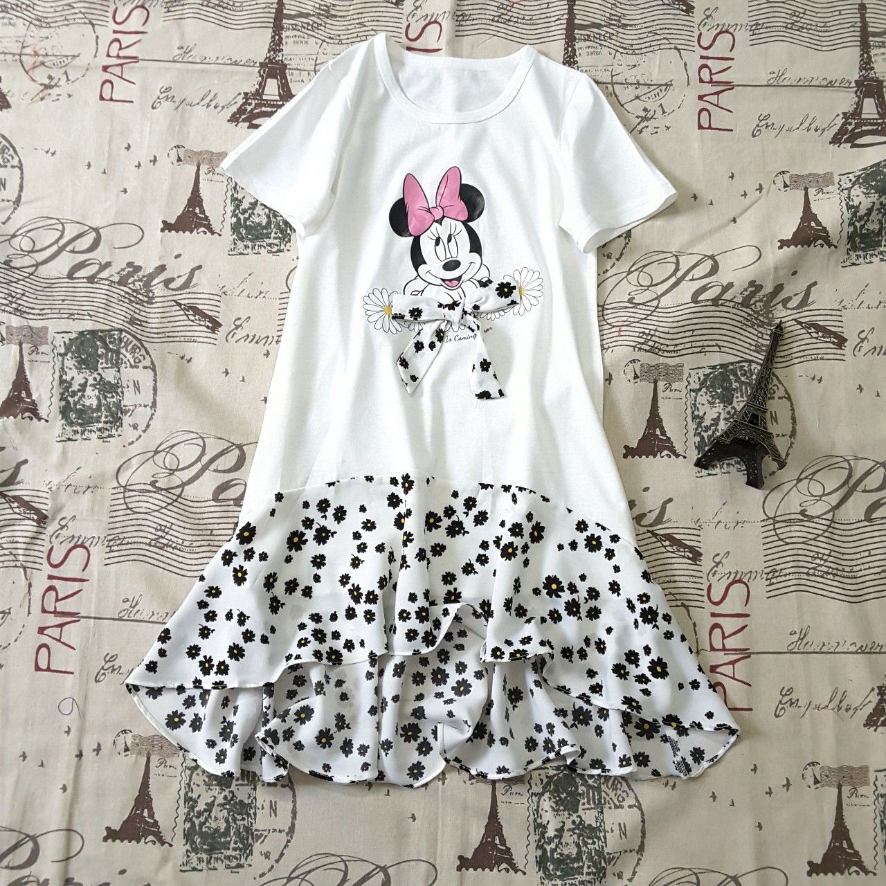 Đầm Mickey chấm bi bé gái