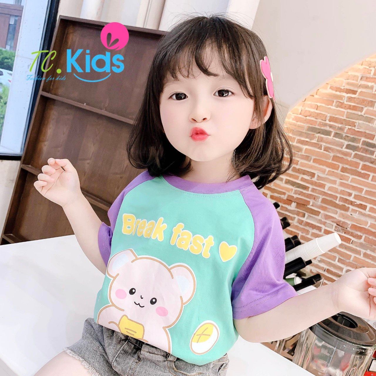 Áo thun tay phối màu bé gái