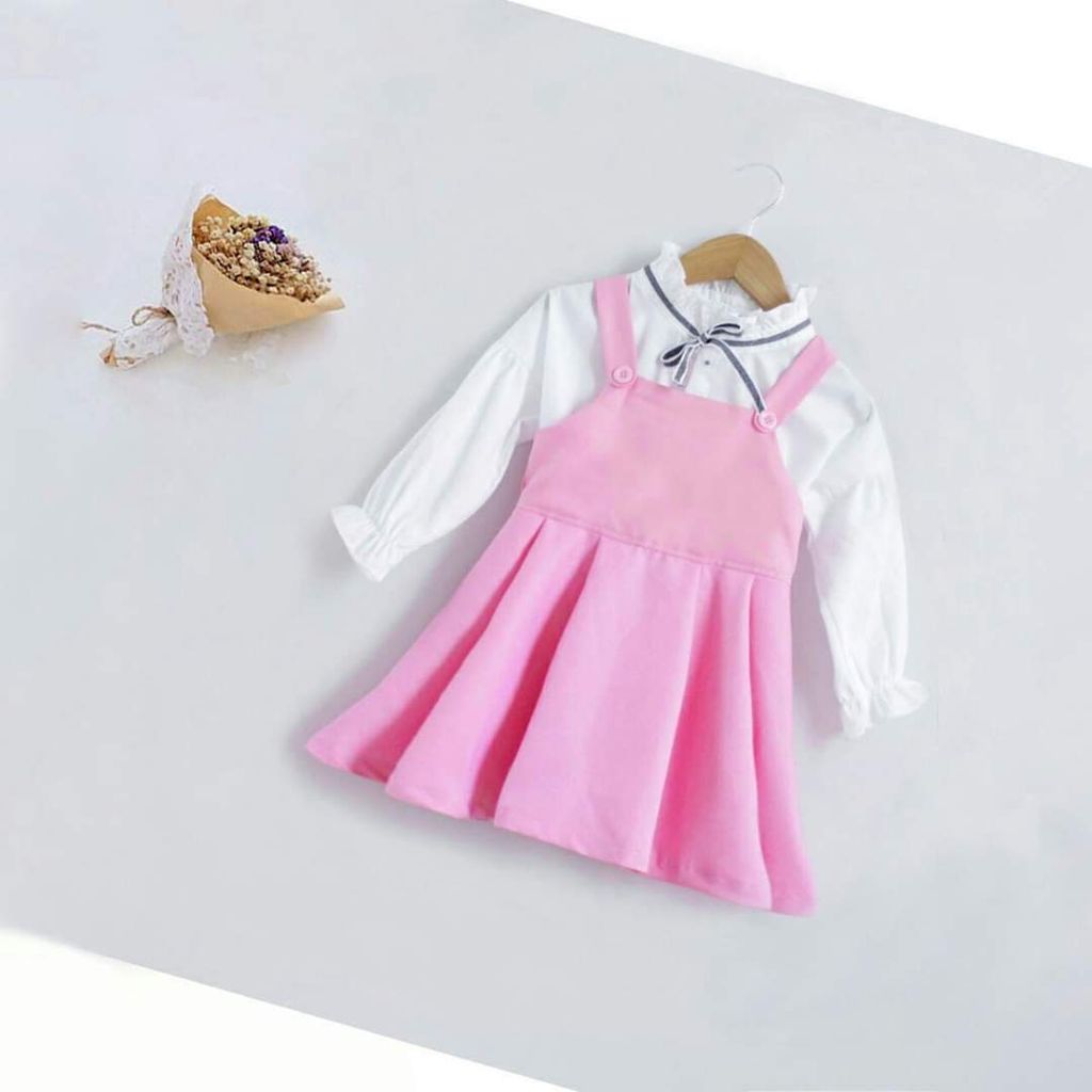 Set yếm sơ mi bé gái