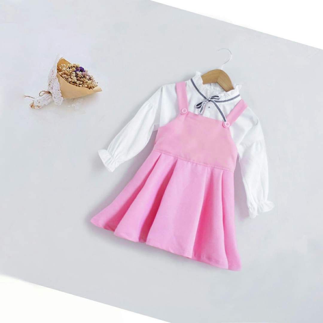 Set yếm sơ mi bé gái