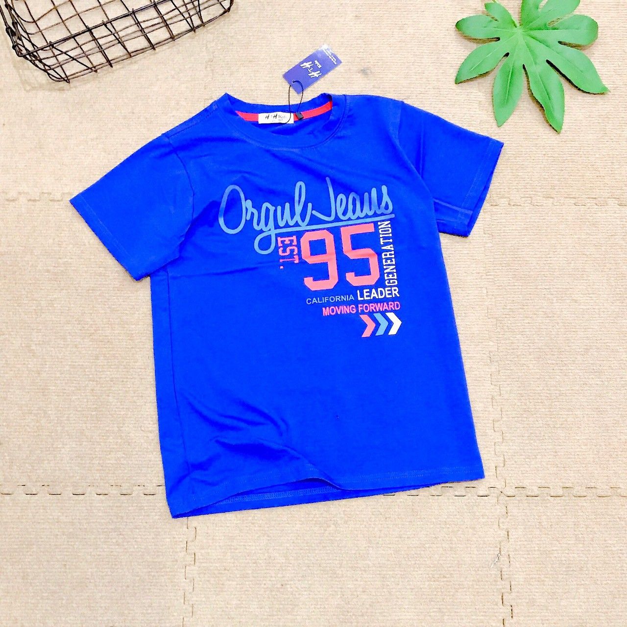 Áo thun bé trai cồ số 95