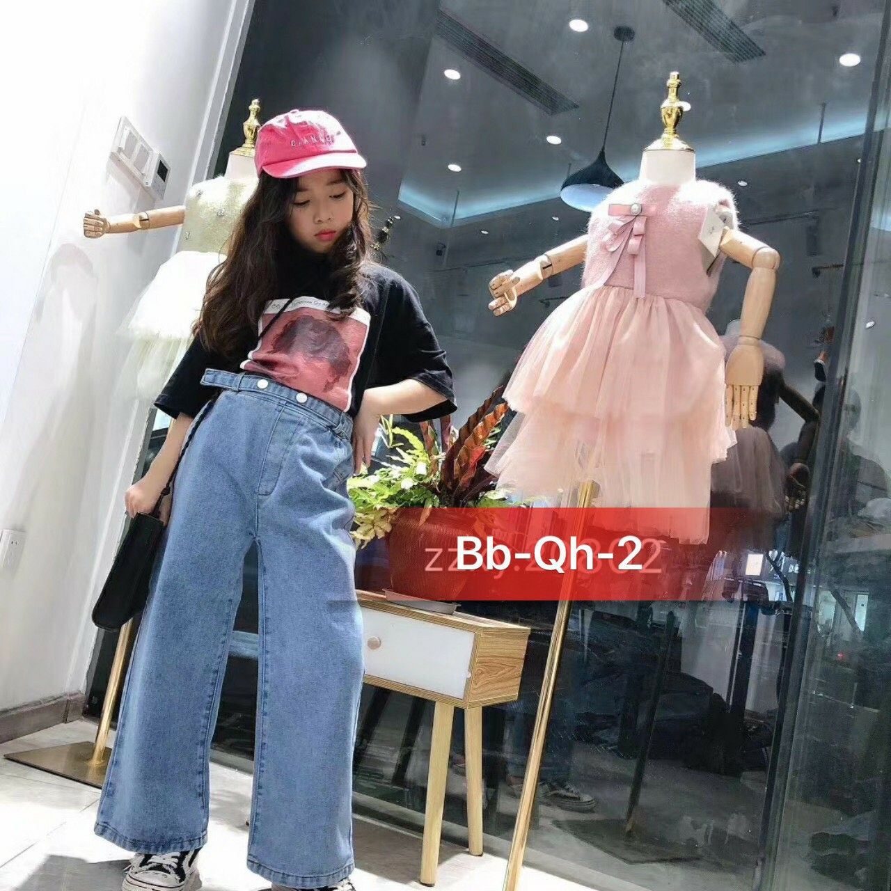Quần jean ống rộng bé gái