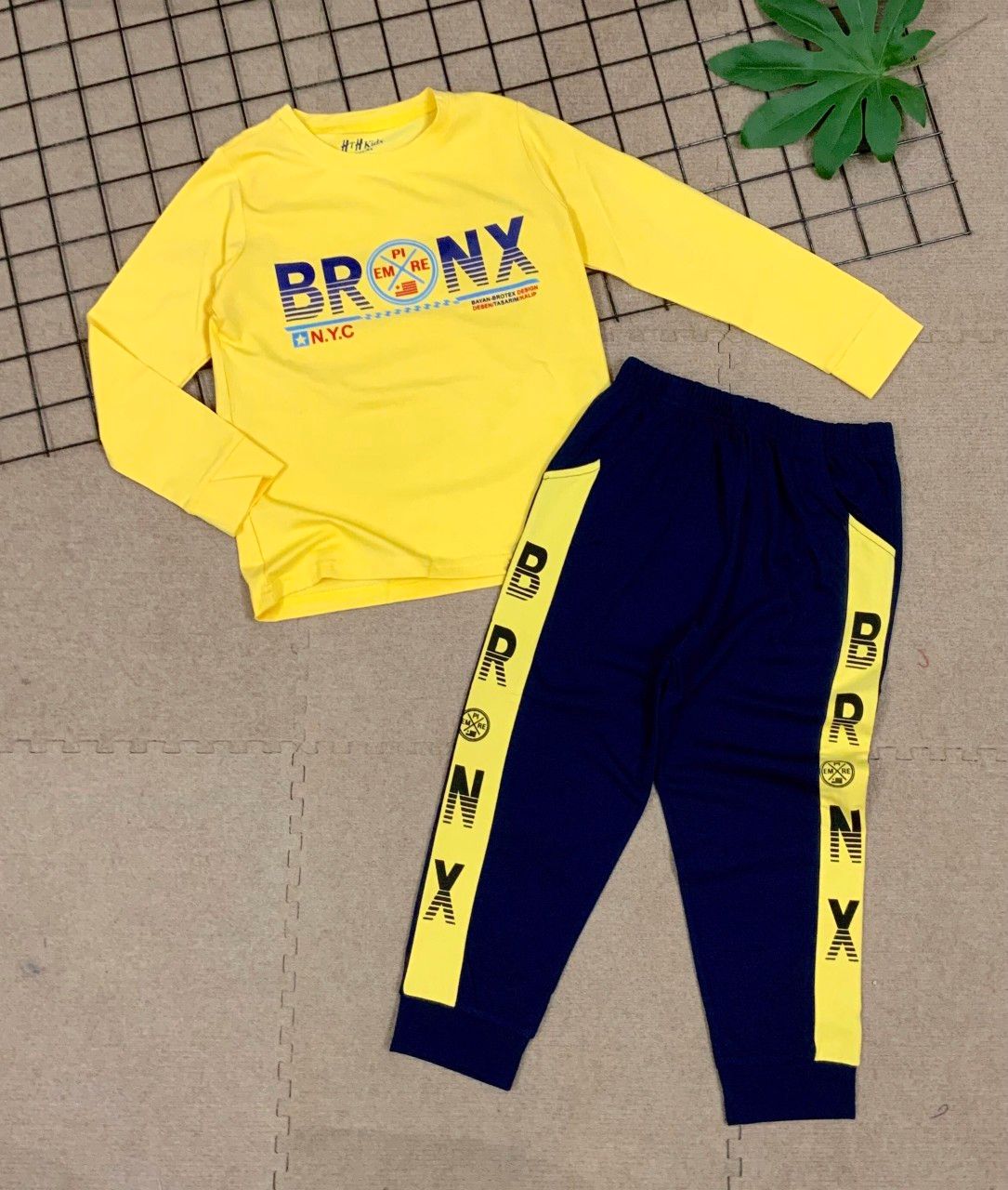 Bộ thun dài tay Bronx