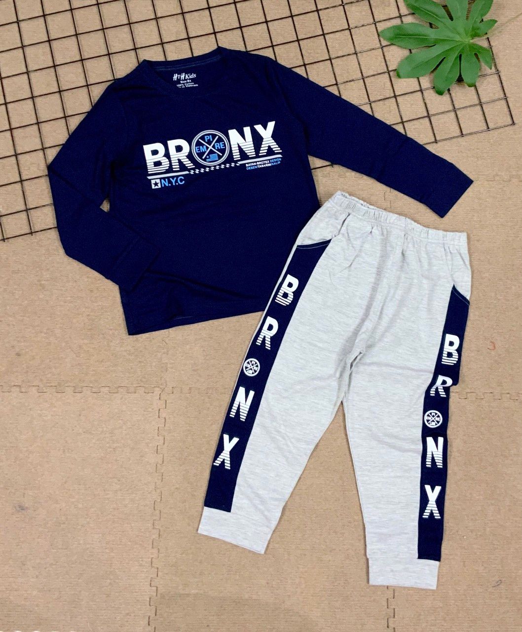 Bộ thun dài tay Bronx