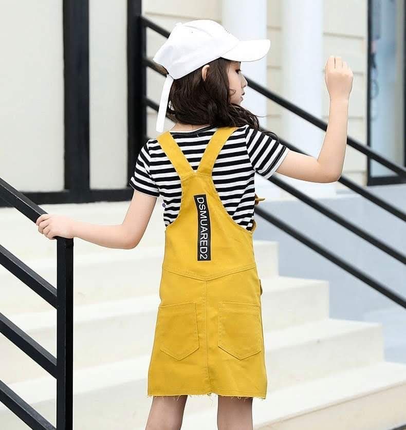 Set yếm kaki vàng bé gái