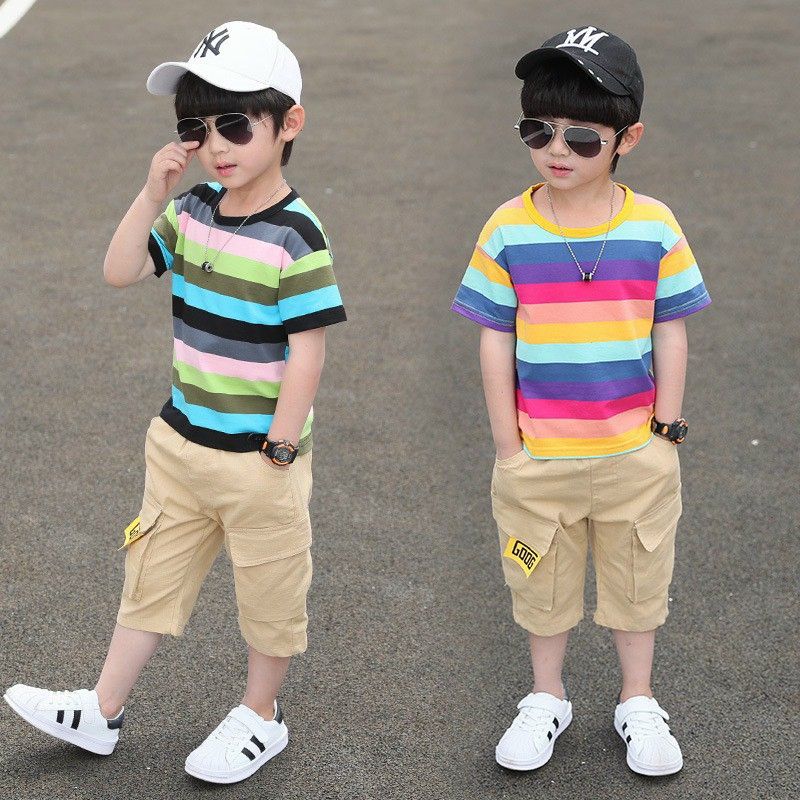 Set áo thun sọc 7 màu quần kaki bé trai
