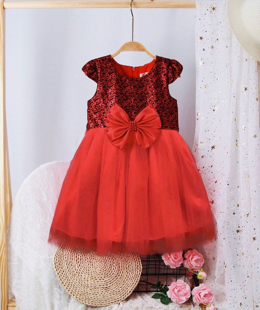 Đầm công chúa cho bé đón giáng sinh lễ tết