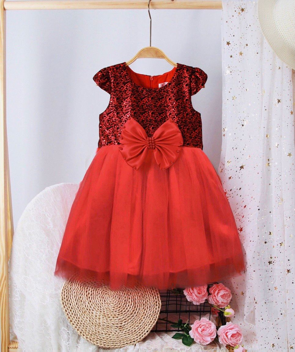 Đầm công chúa cho bé đón giáng sinh lễ tết