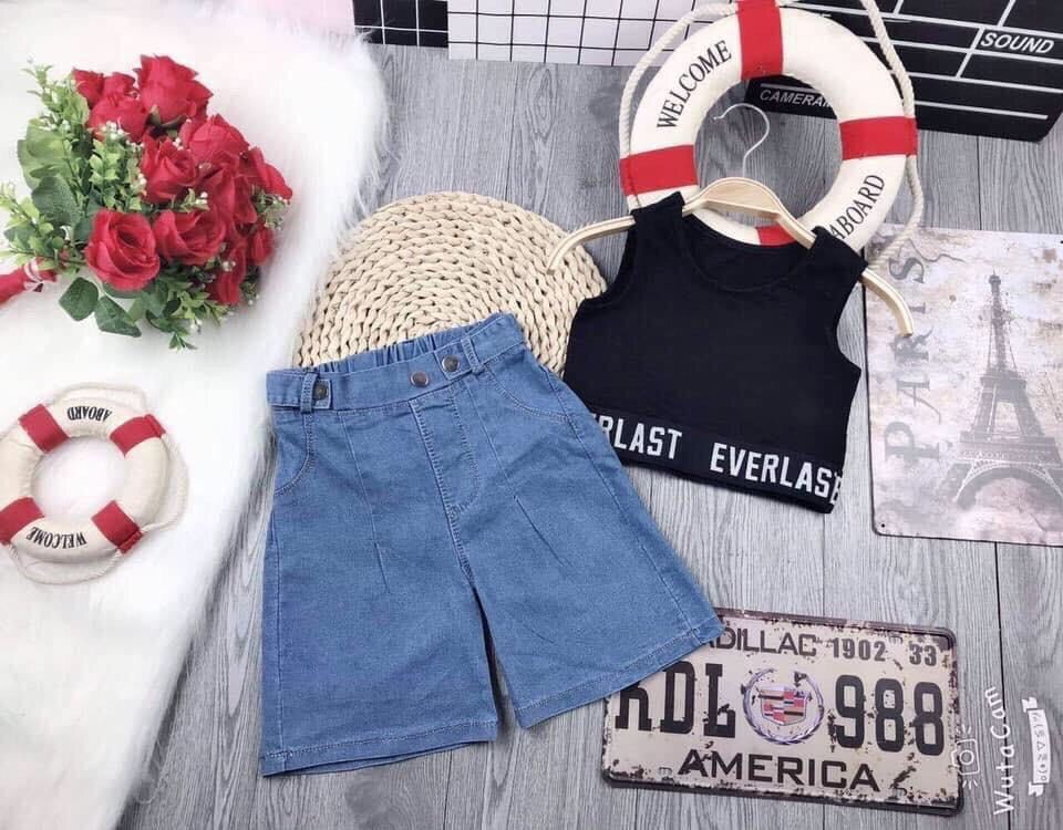 Set áo croptop mix quần jean ống rộng bé gái