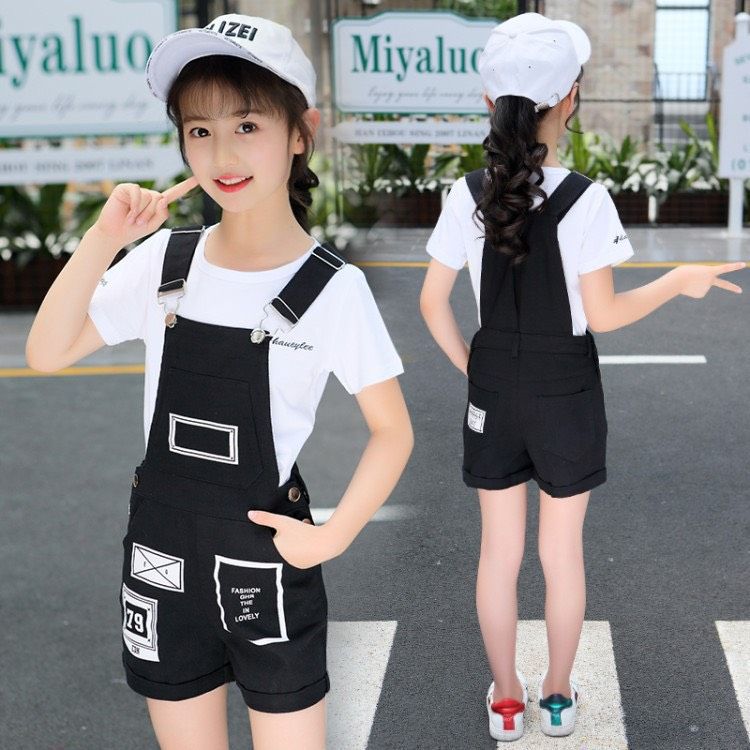 Set yếm short kaki bé gái