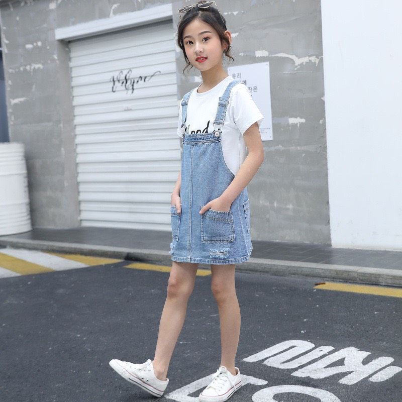 Set yếm váy jean bé gái