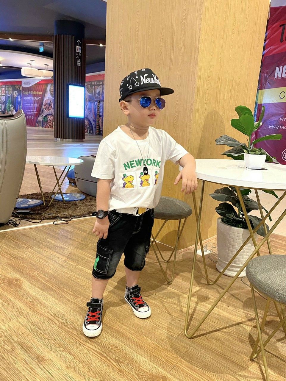 Set Jean túi hộp bé trai