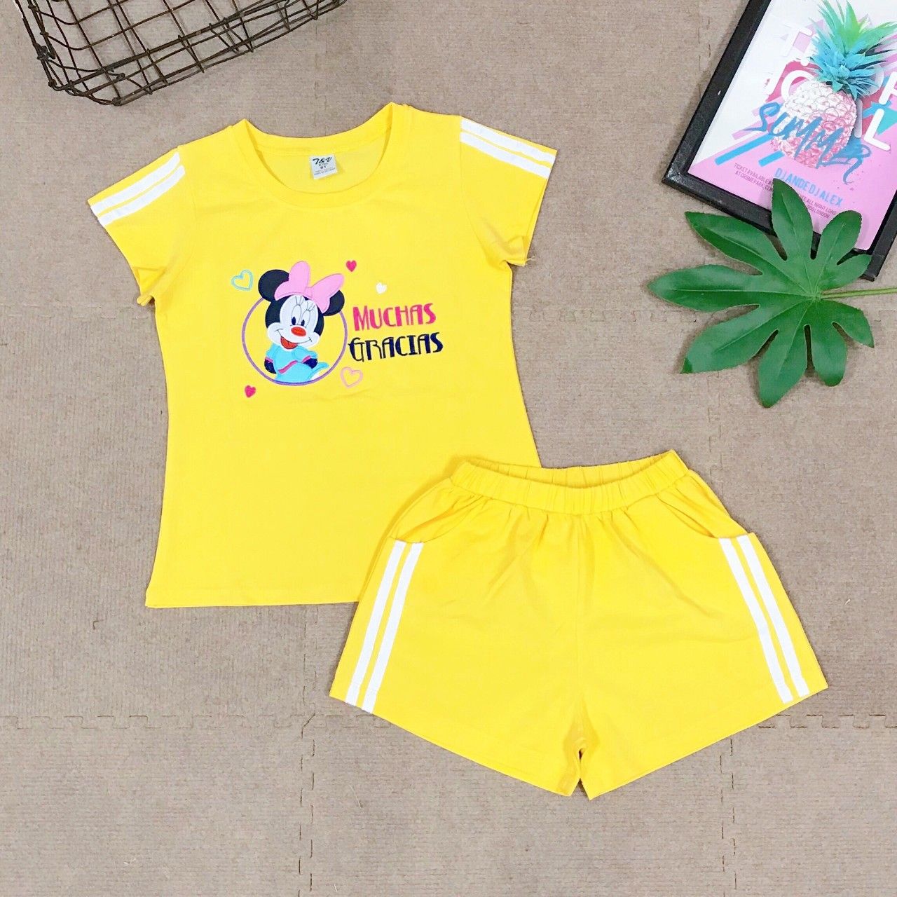 Bộ thun short Mickey bé gái từ 9-15 tuổi