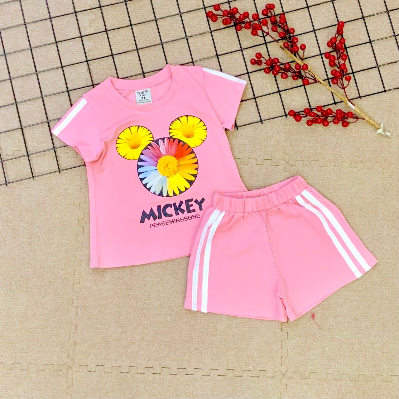 Bộ thun đùi Mickey bé gái