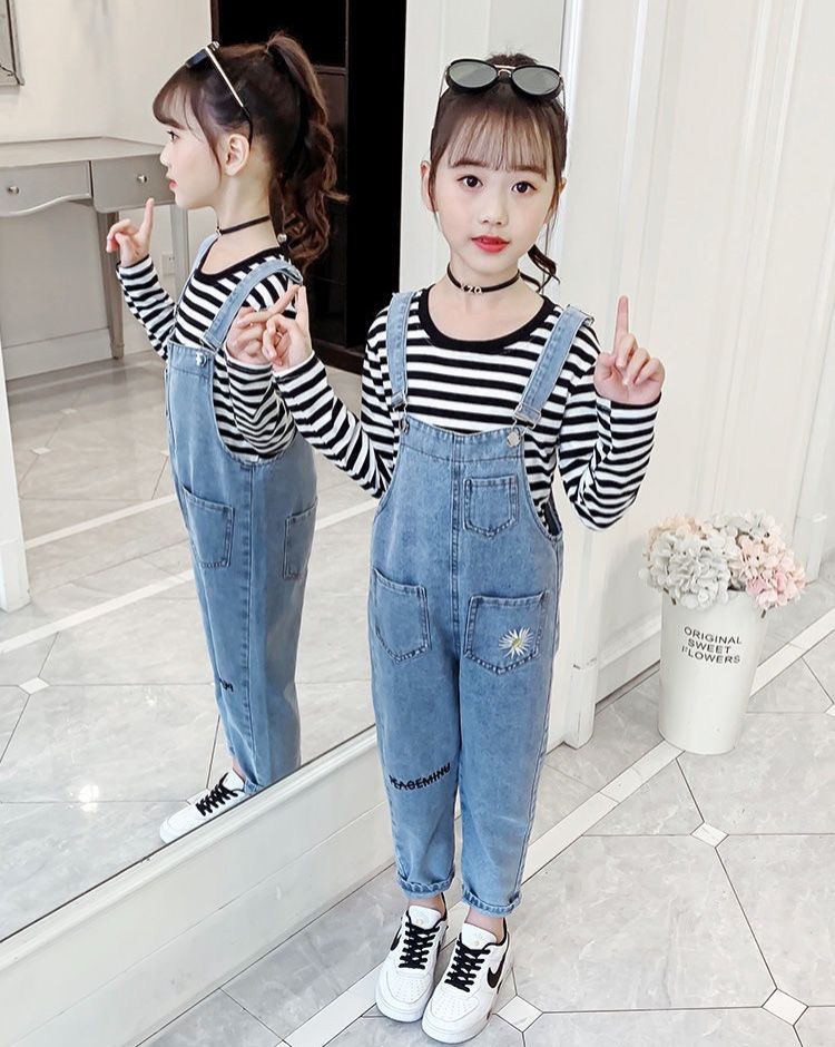 Set yếm jean quần dài hoa cúc
