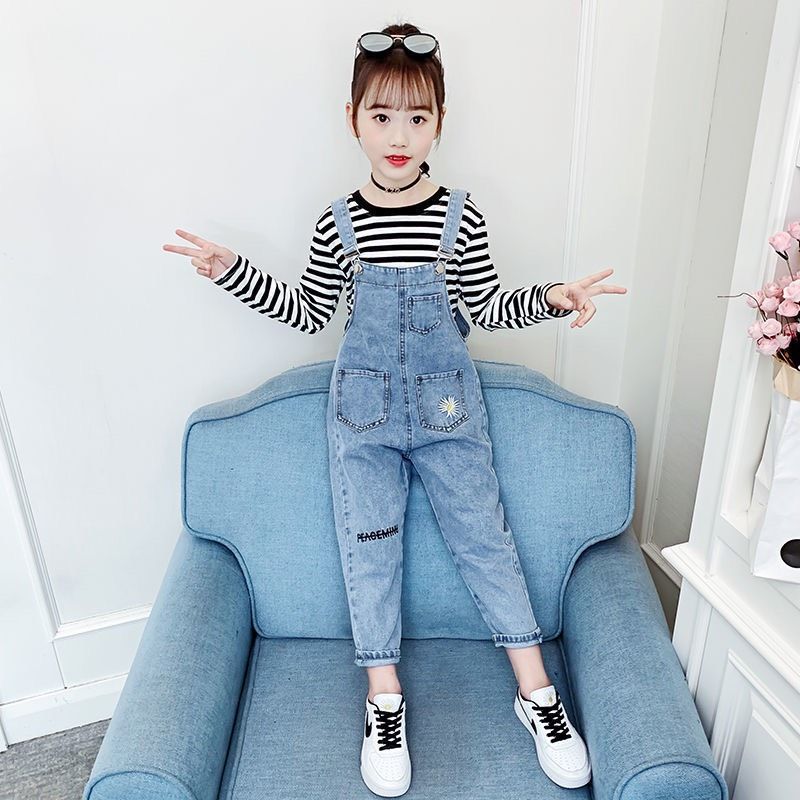 Set yếm jean quần dài hoa cúc