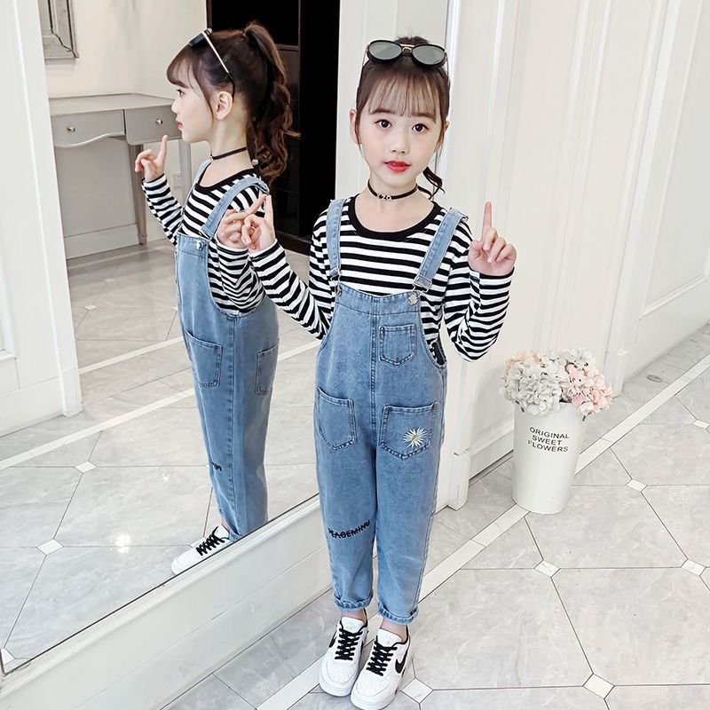 Set yếm jean quần dài hoa cúc