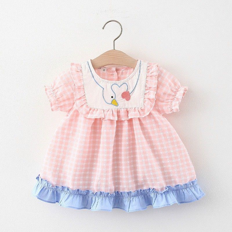 Đầm caro xinh xắn bé gái