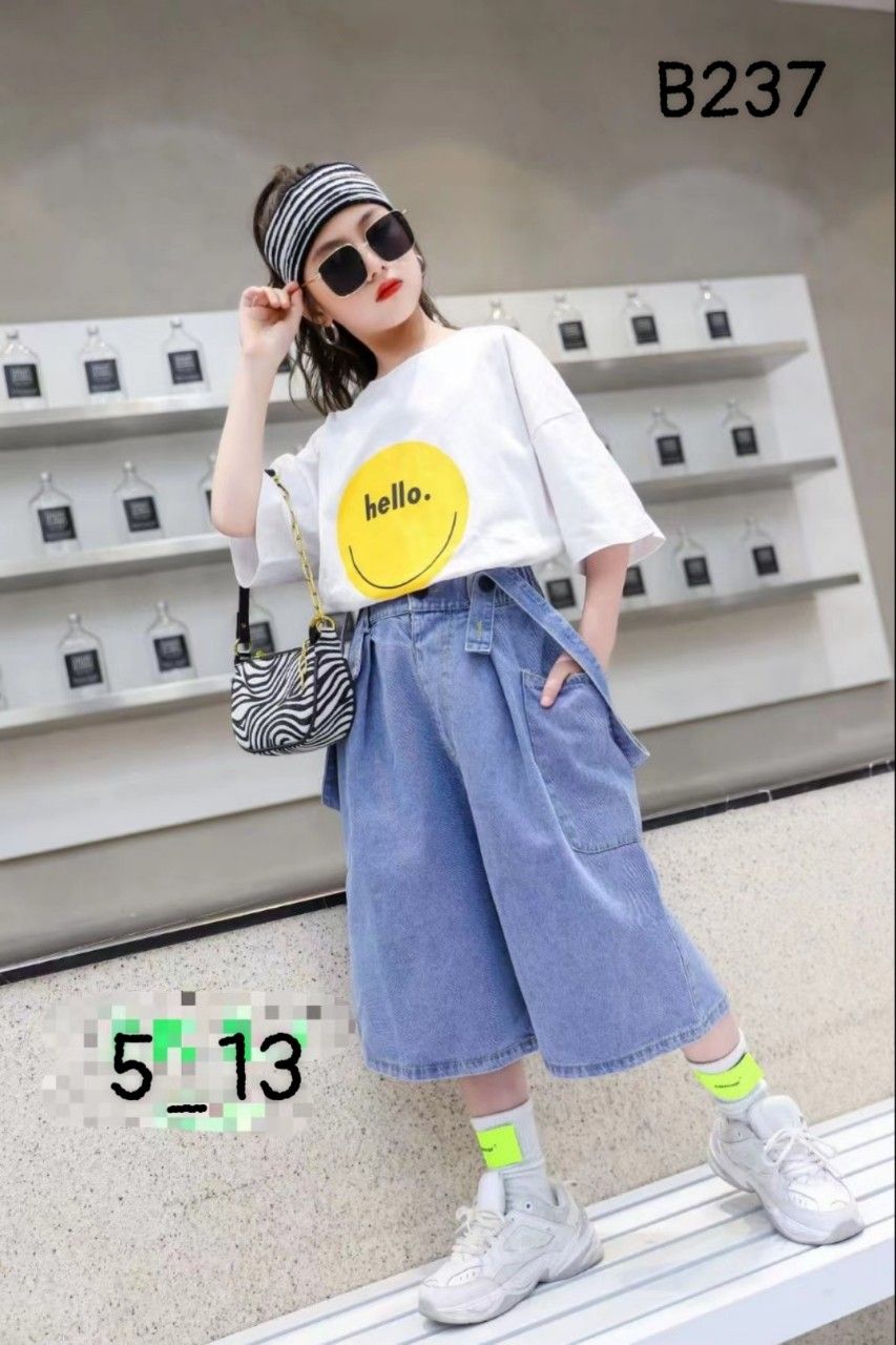 Set yếm jean Hello