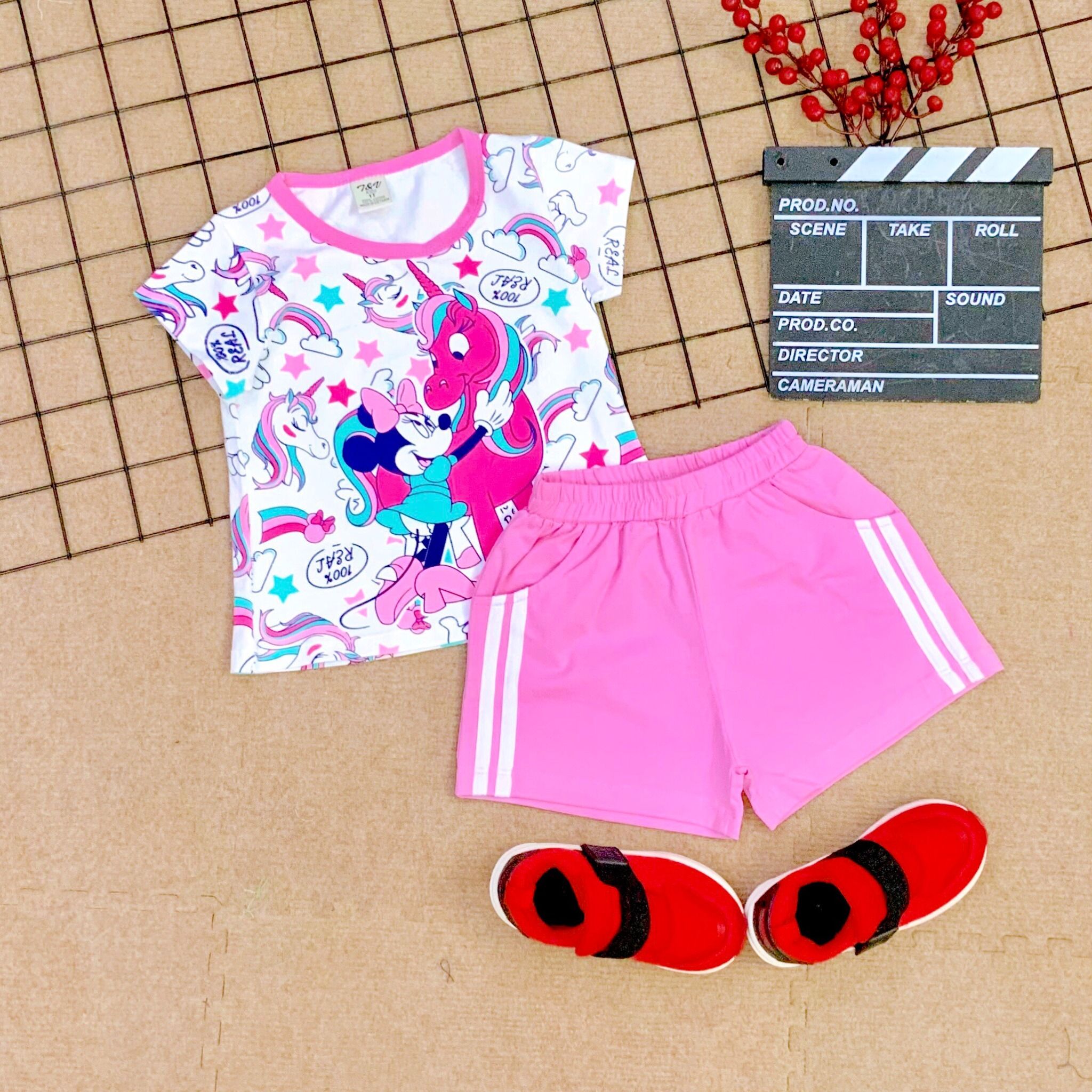 Bộ thun đùi Pony bé gái