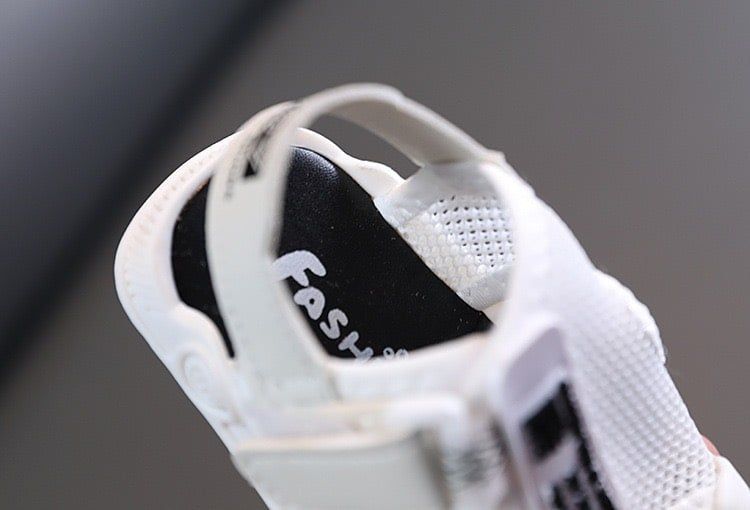 Giày sandal lưới