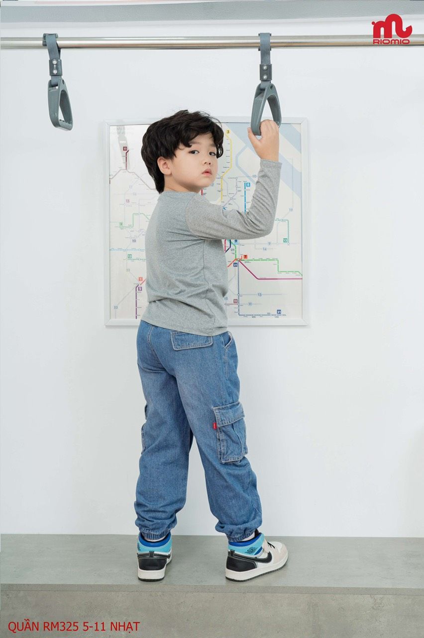 Quần jean dài túi hộp M325