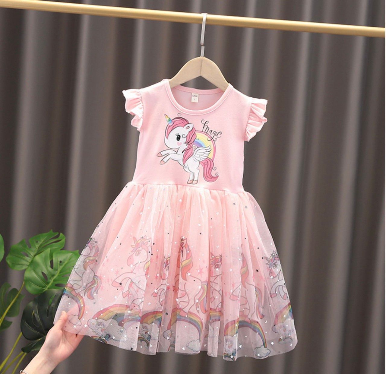 Đầm Pony phối lưới