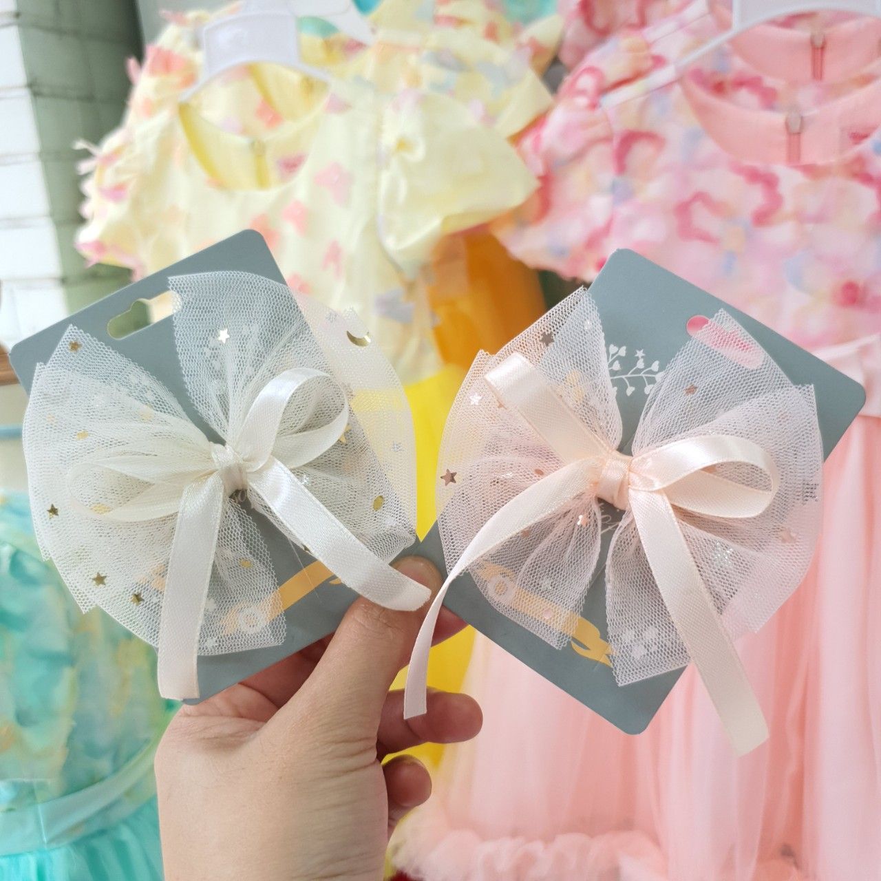 Kẹp tóc cho bé nơ lưới ngôi sao