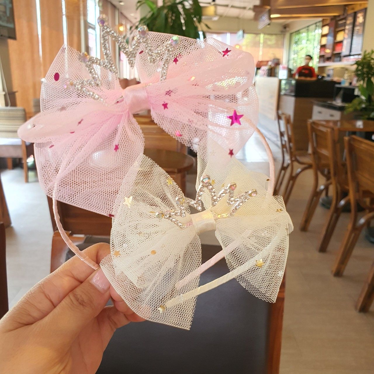 Cài tóc vương miện công chúa xinh xắn cho bé gái