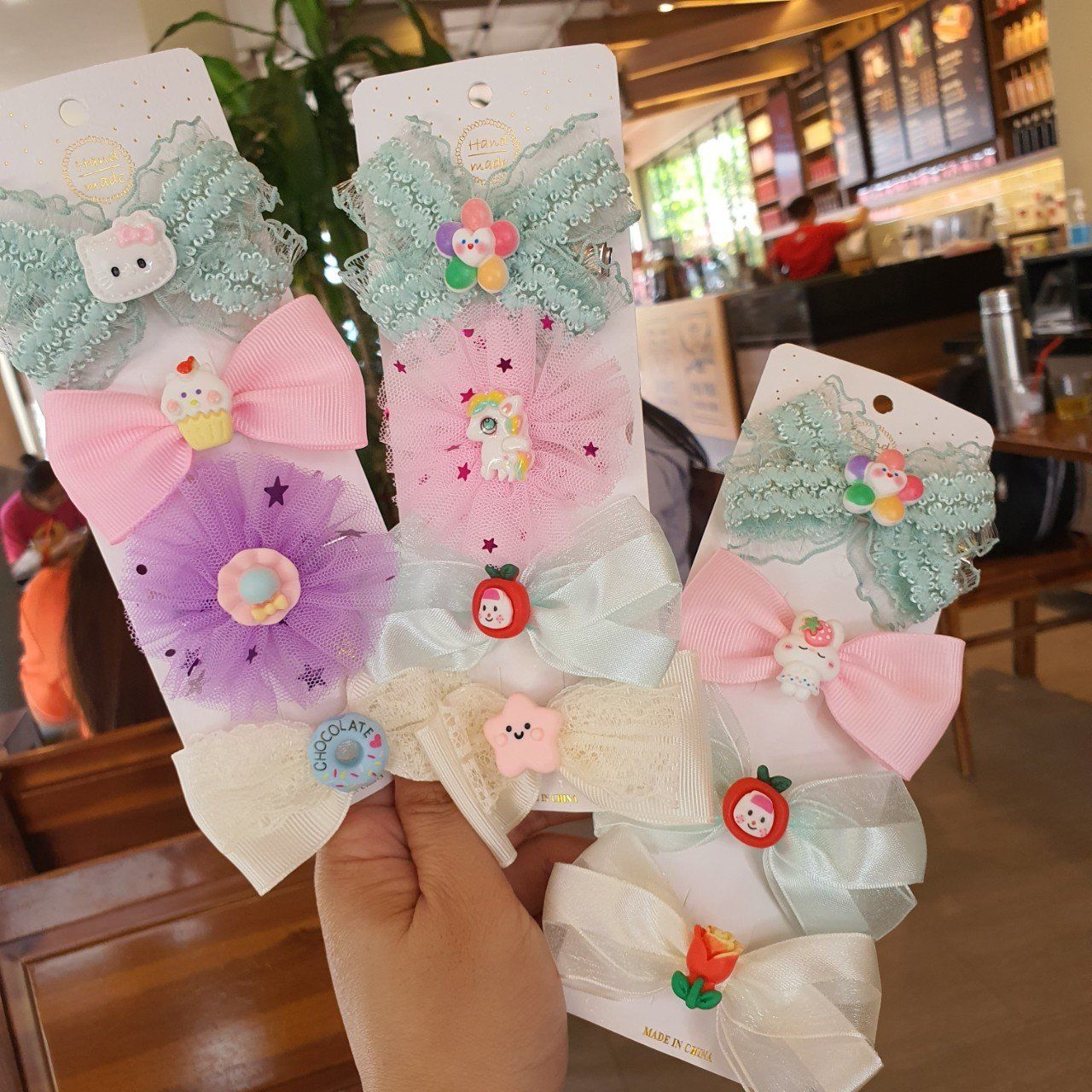 Set 4 kẹp nơ đính charm dễ thương cho bé gái kẹp đi học, đi tiệc