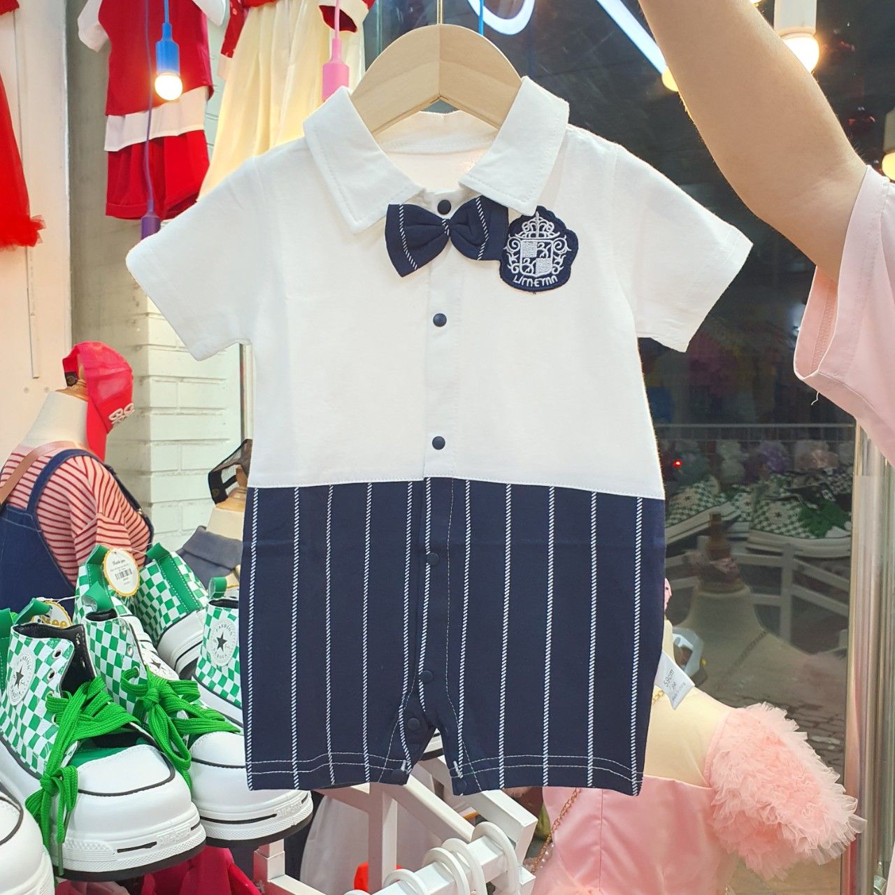 Bộ bodysuit giả vest thời trang thanh lịch cho bé trai