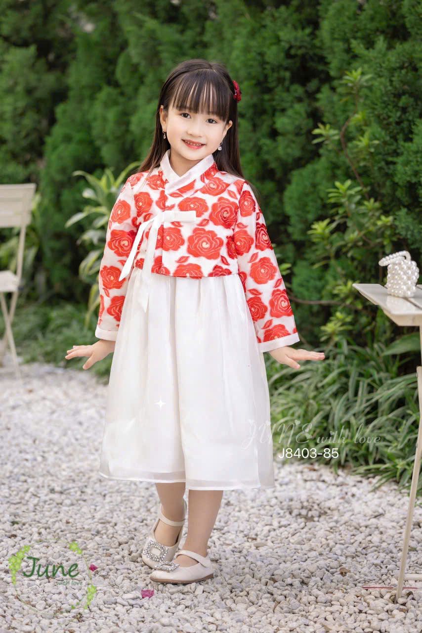 Set hanbok cho bé gái họa tiết hoa dập nổi cực yêu S10 _ Beekids