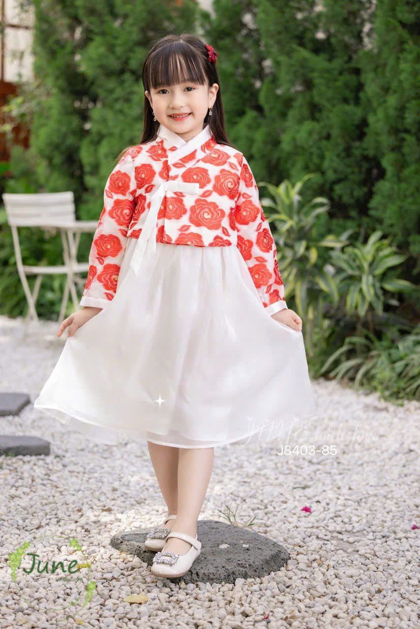 Set hanbok cho bé gái họa tiết hoa dập nổi cực yêu S10 _ Beekids