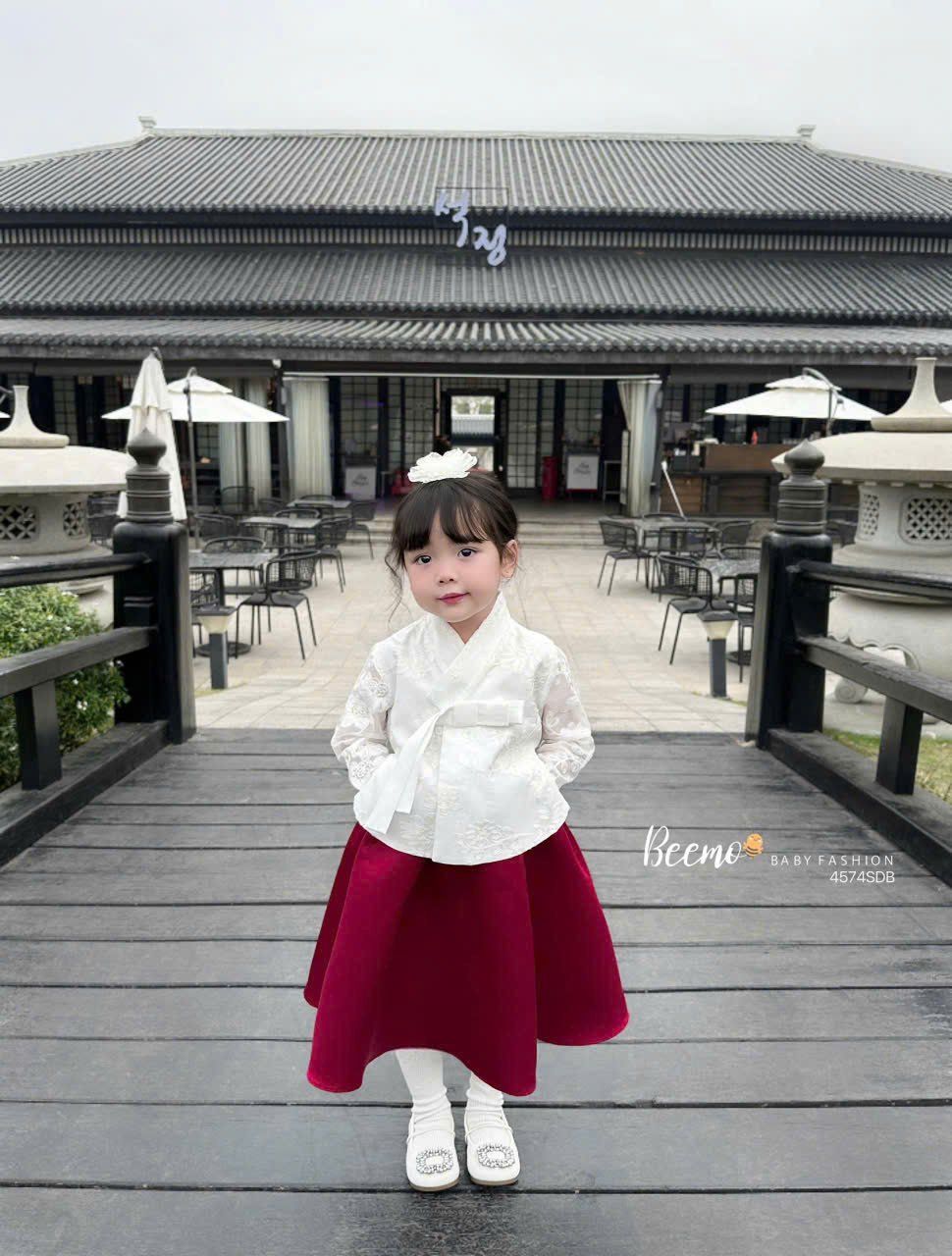 Bộ Hanbok bé gái phối ren hoa nổi kèm phụ kiện cài tóc cực xinh S17 _ Beekids