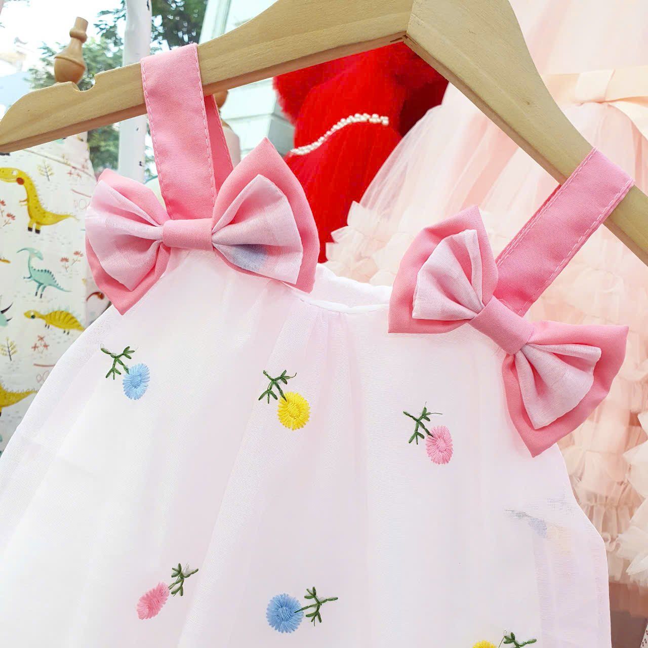 Đầm bí thêu hoa kết nơ xinh xắn cho bé gái từ 6 tháng đến 3 tuổi D14 _ Beekids