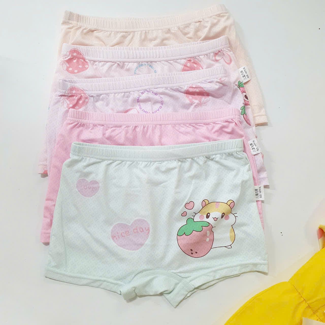 C02 _ Quần chip đùi bé gái chất cotton mềm mại, co giãn, thấm hút mồ hôi tốt _ Beekids
