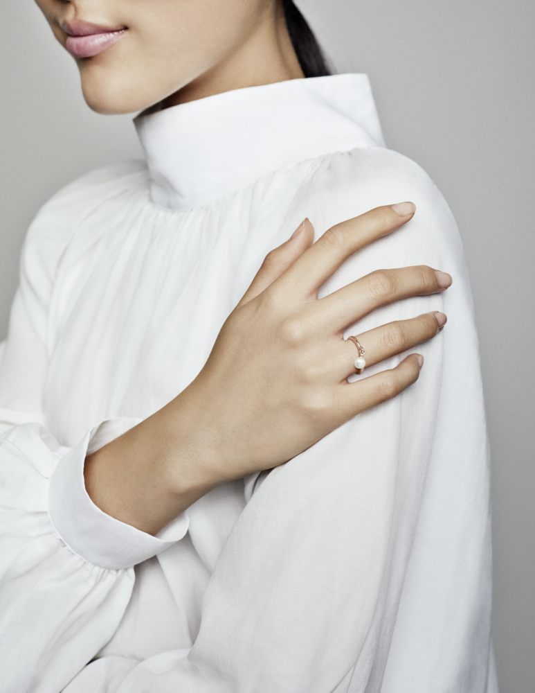 14k rose gold-plated ring with white freshwater cultured pearl