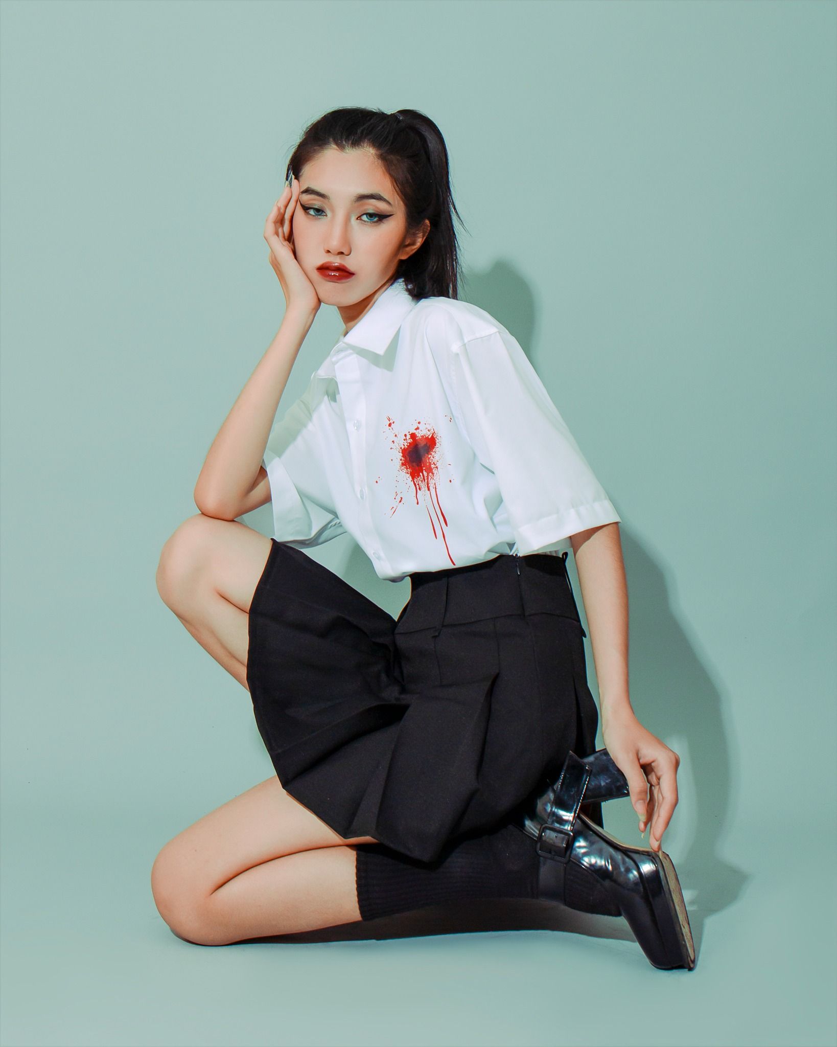 SƠ MI NGẮN TAY Heartshot *Trắng