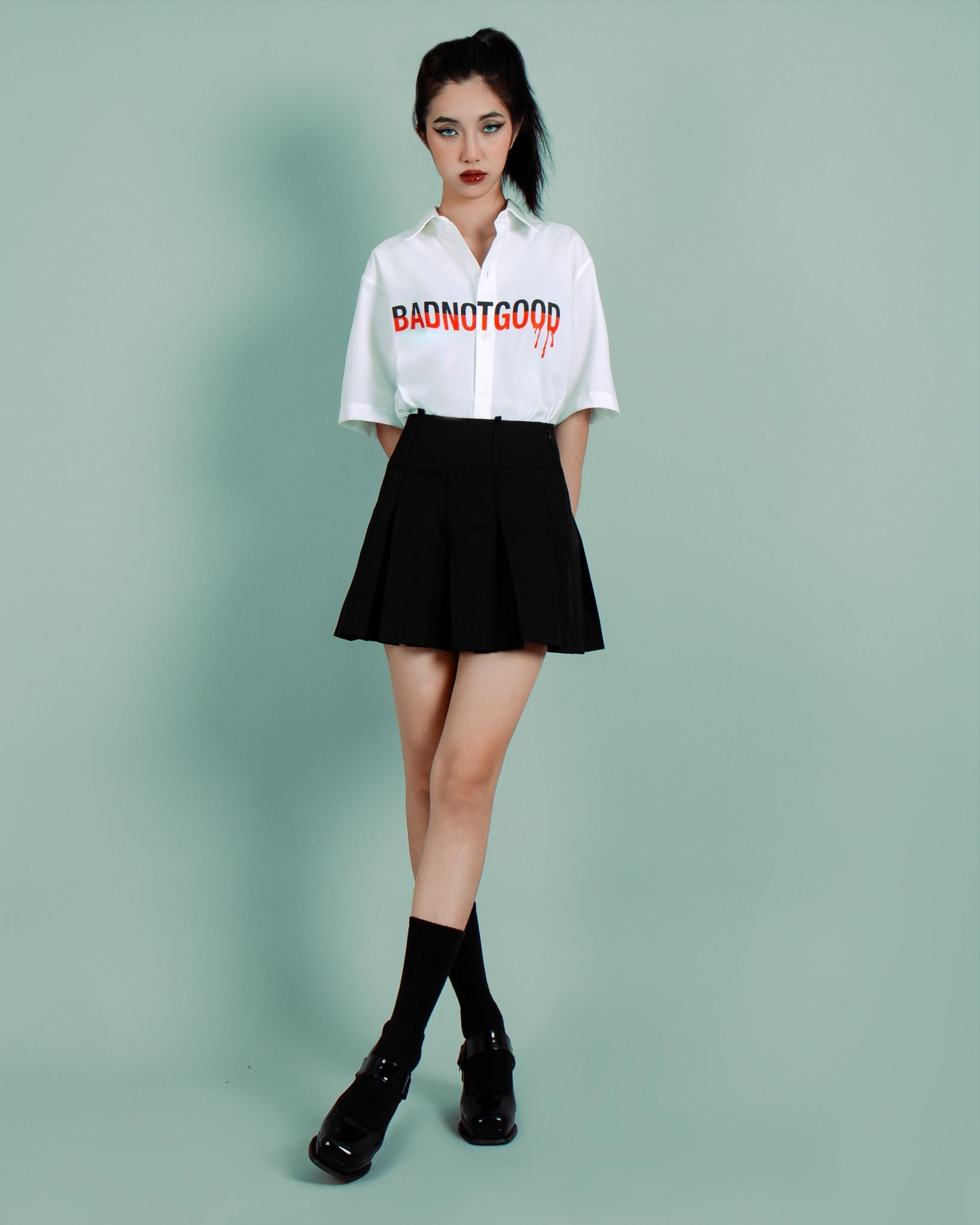 SƠ MI NGẮN TAY BLEEDING *Trắng