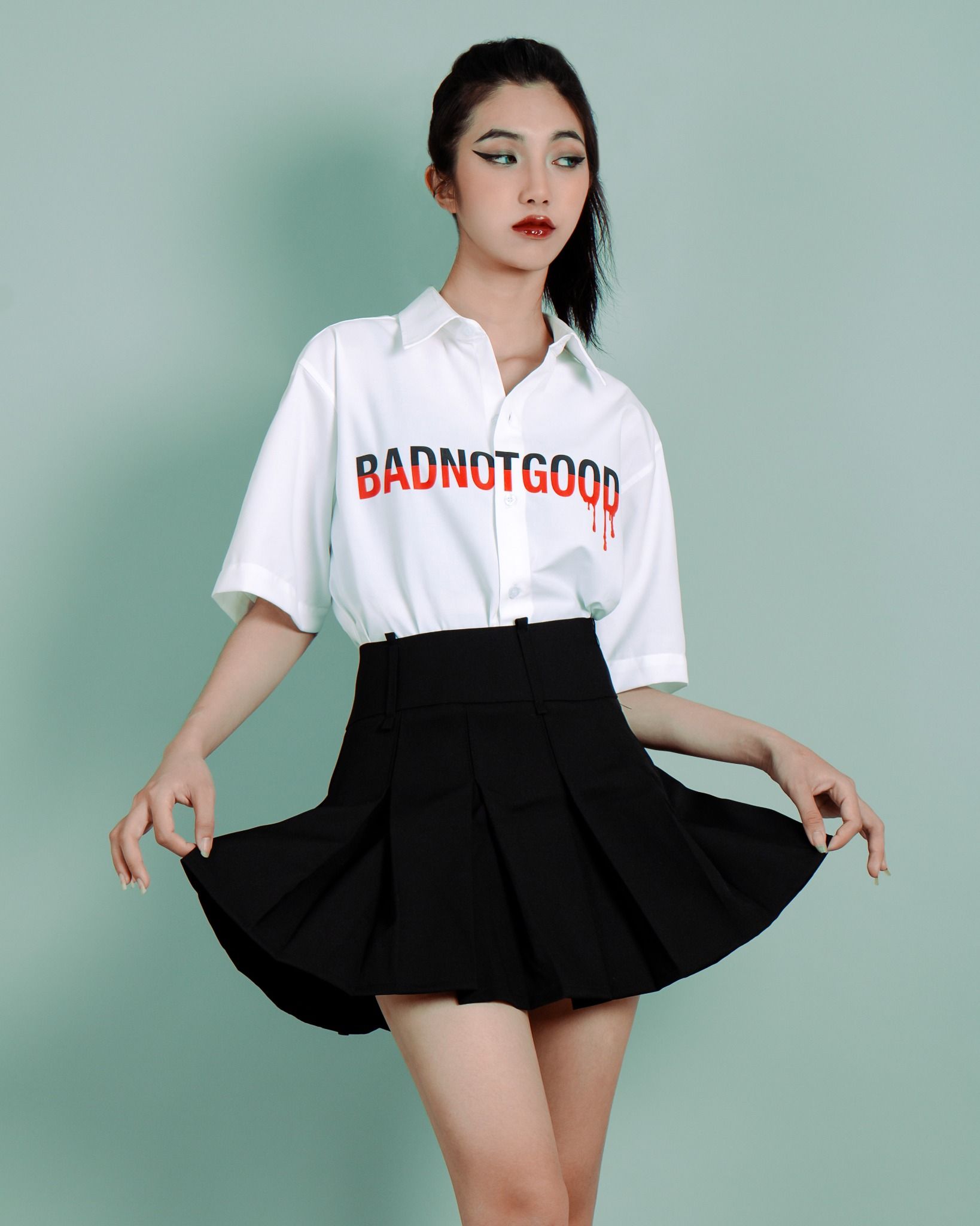SƠ MI NGẮN TAY BLEEDING *Trắng