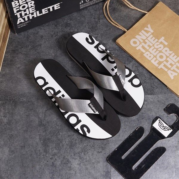 KẸP ADIDAS DÙ MẶT CHỮ
