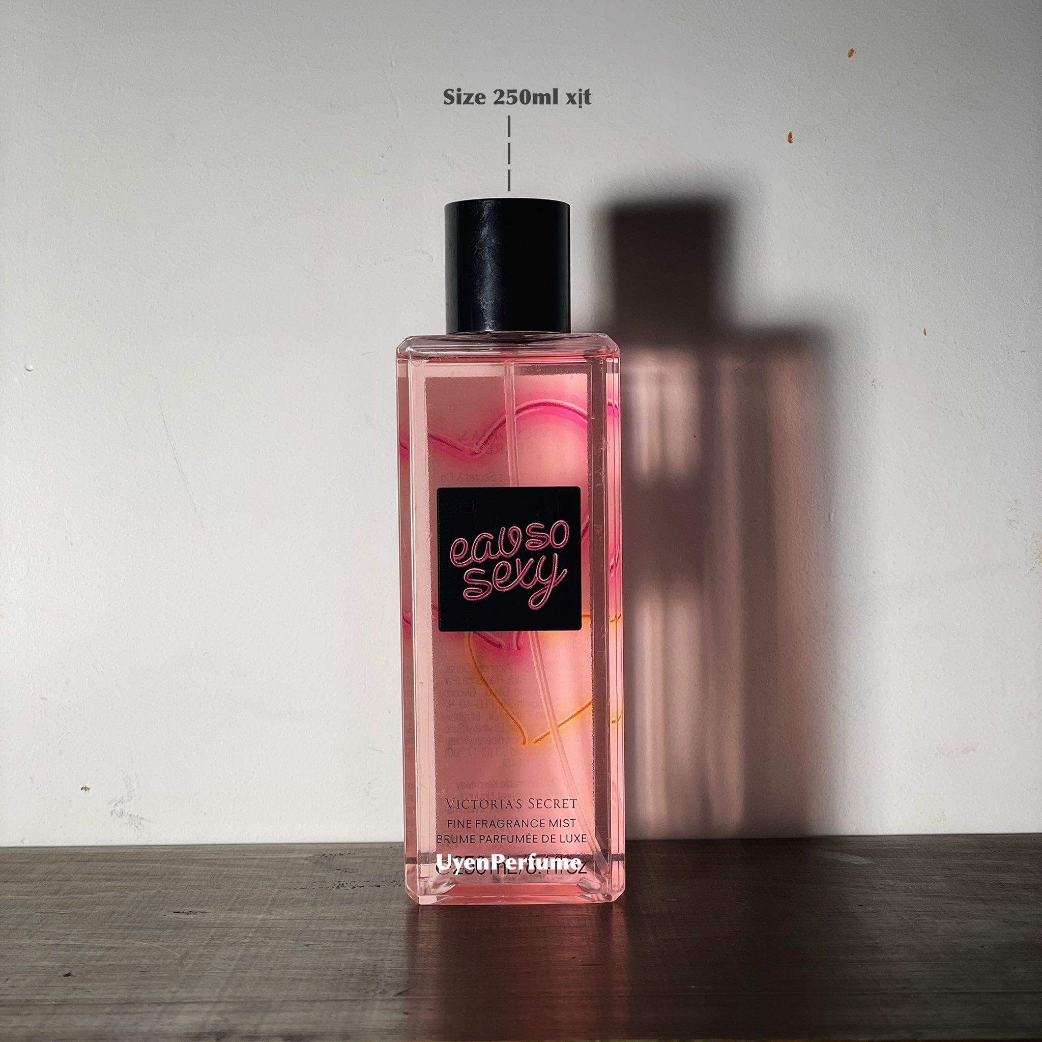 Victoria Eau So Sexy 250ml