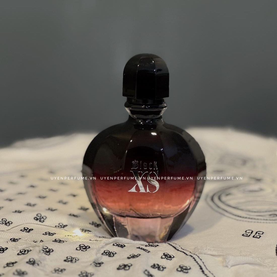 Black XS