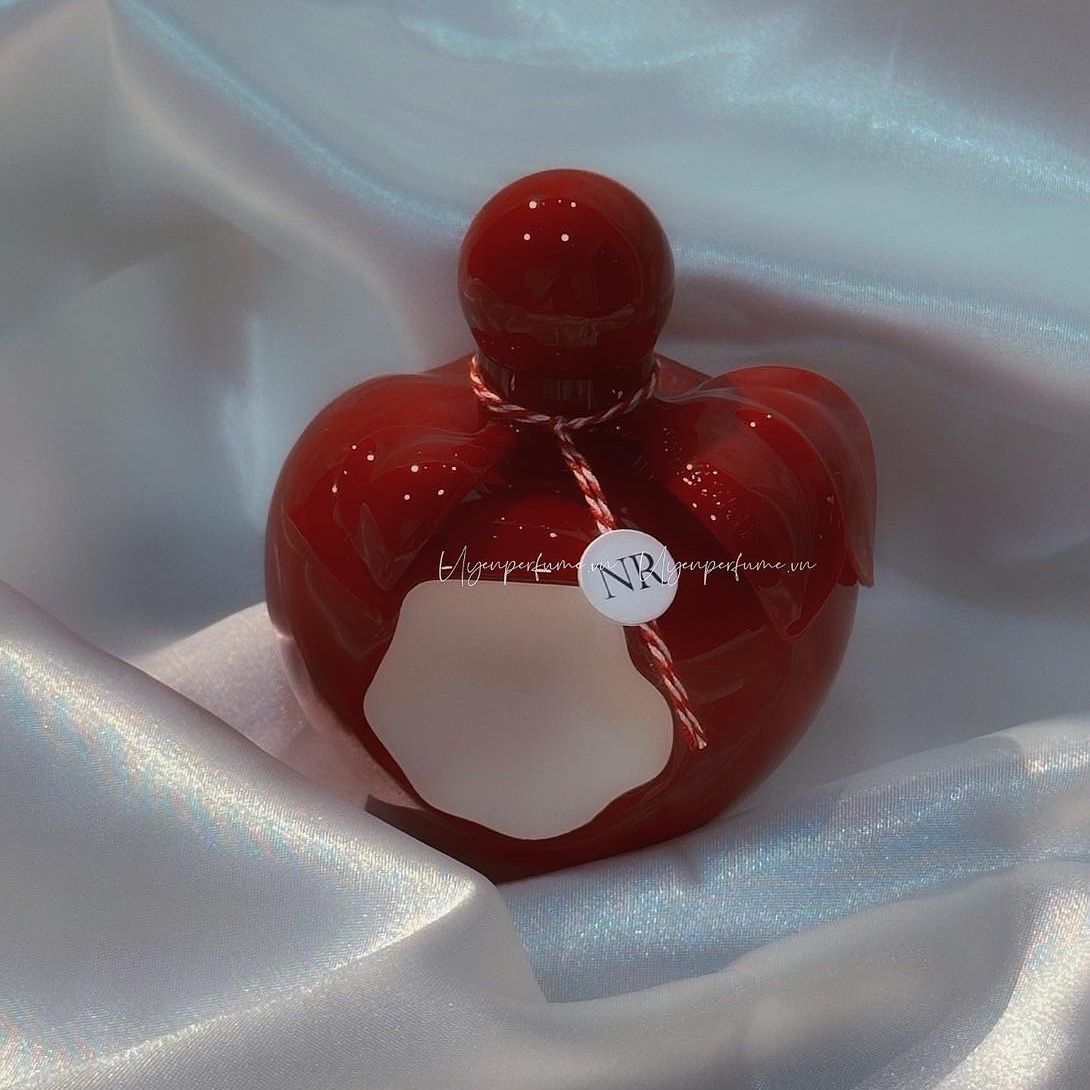 Nina Ricci Rouge
