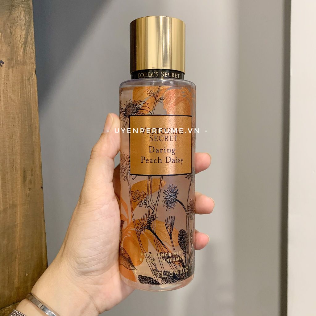 Victoria Daring Peach Daisy 250ml